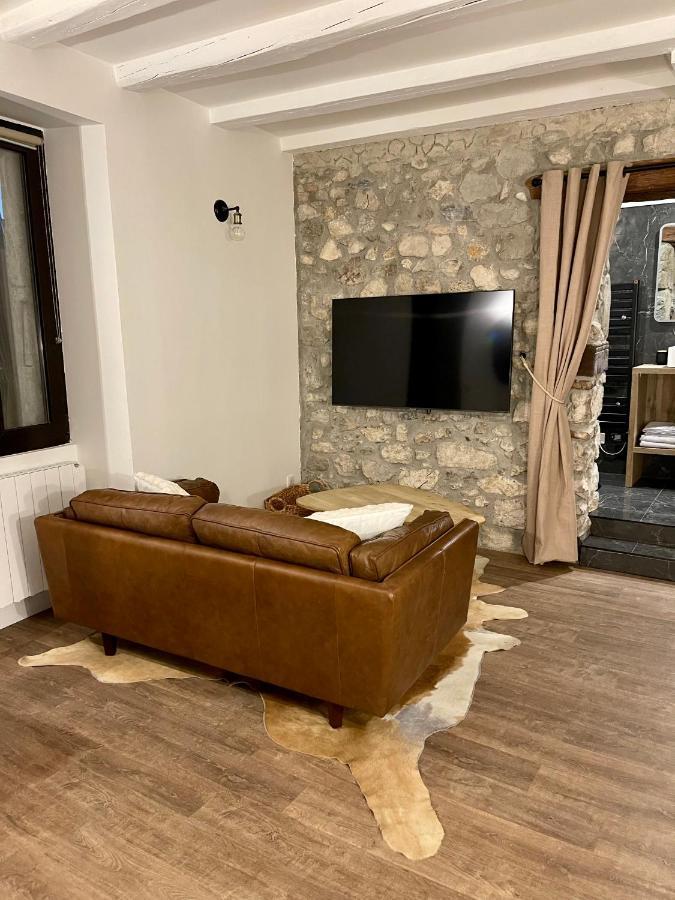La Loge De Pierre Au Coeur De La Vieille Ville D Annecy Exterior foto